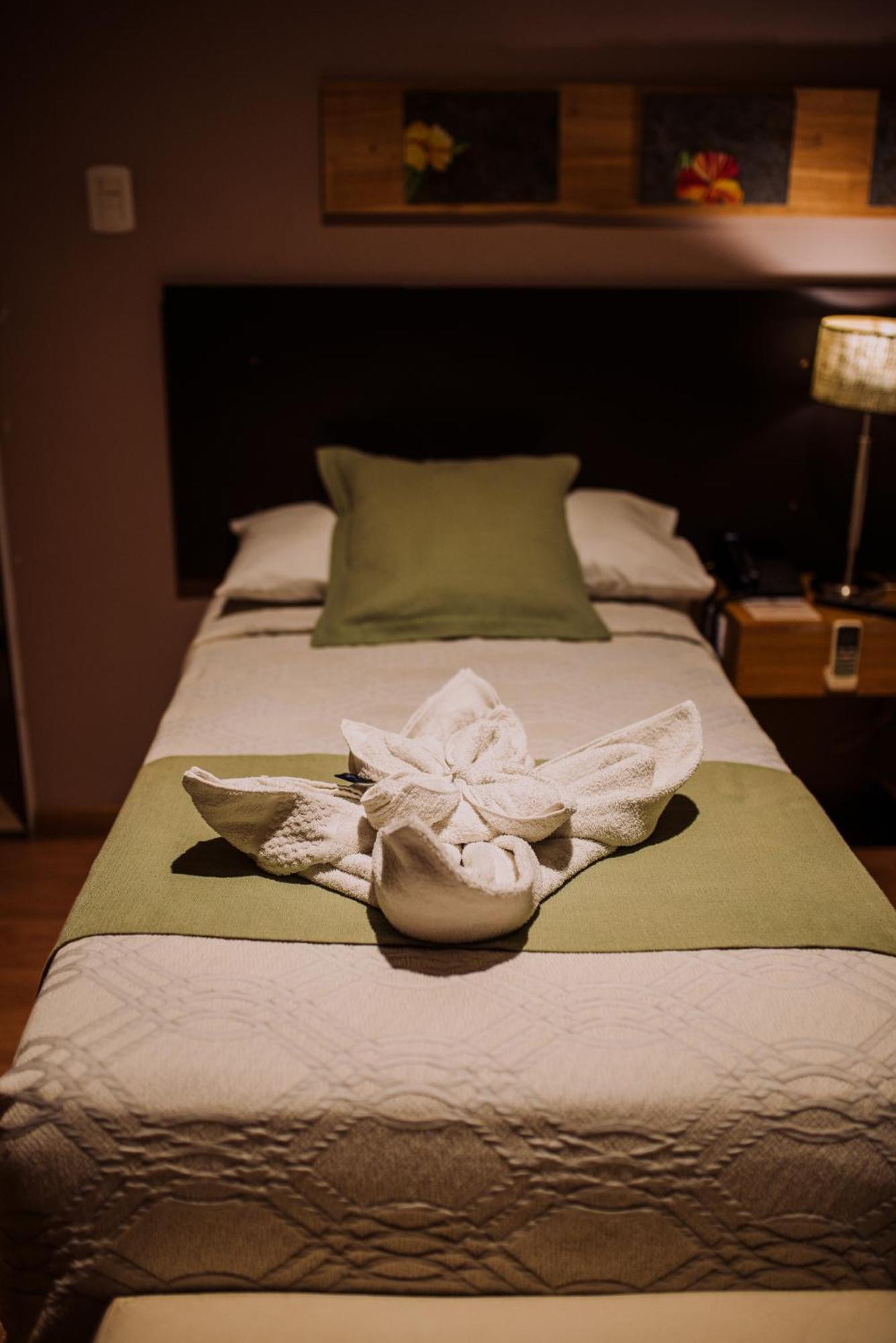 Hotel Maggio Маларгуэ Экстерьер фото